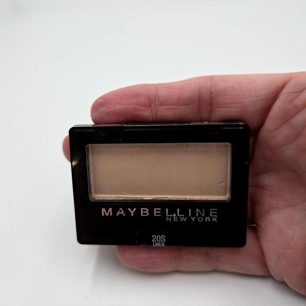 Maybelline New York Expert Wear Eyeshadow   The Glo Down